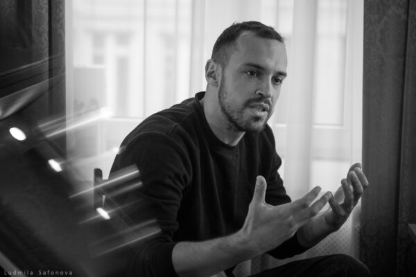 Интервью. Павел Попов: «Надо быть честным по отношению к себе, и в этом, наверное, смысл жизни».