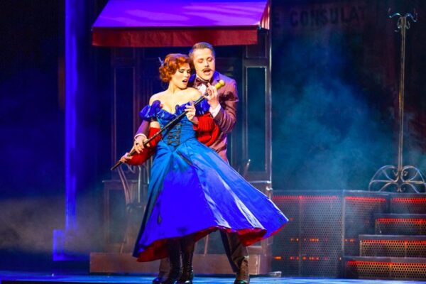 Мюзикл «Канкан» в Театре музыкальной комедии: свободолюбивый Монмартр и границы приличия