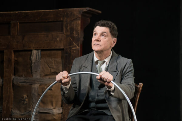 «Дядя Ваня» в театре им.Е.Вахтангова. Песня о тебе и обо мне