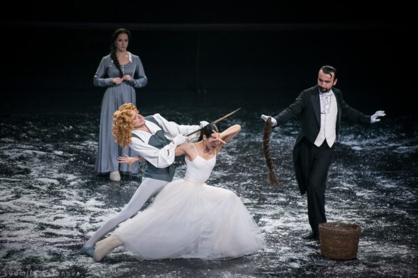 Афиша дня 19 марта. #активныйкарантинтеатрала