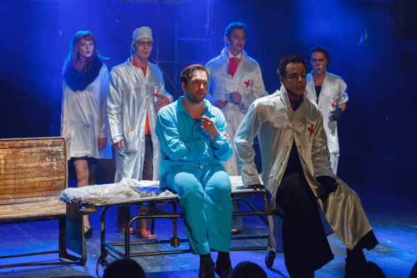 Приключения свиты Воланда в Москве. Спектакль «Мастер и Маргарита», театр «Булгаковский дом»