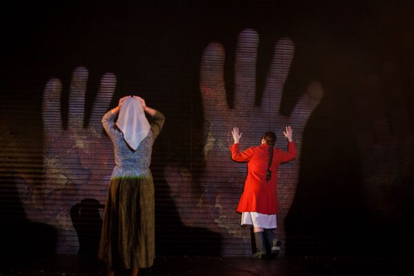 Спектакль «Человек с глазами Моцарта», Театр «Модерн». Фоторепортаж