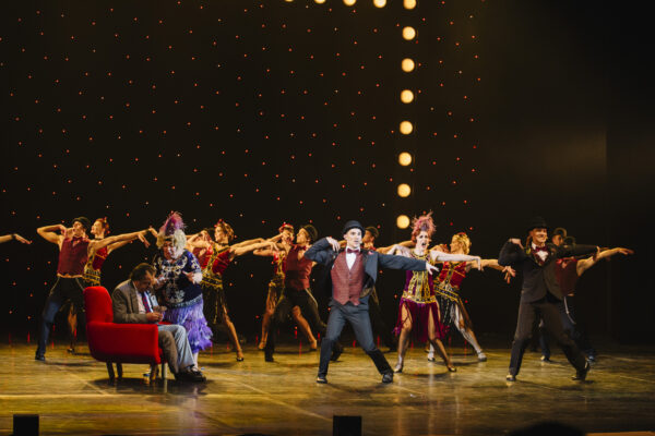 Мюзикл «Звезду заказывали?» в Мюзик-Холле: зажигай, чтобы не погасло