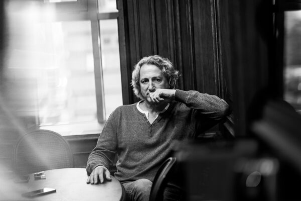 Интервью с Виталием Егоровым про честные роли, родство по масти и чудо взаимодействия: «Всё лучшее в театре случается по любви!»