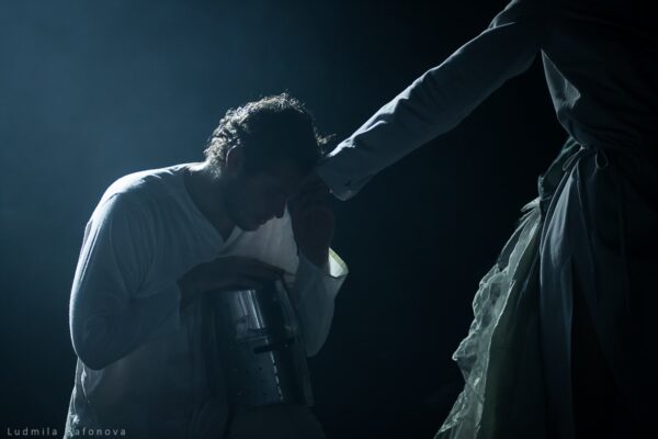 Они сошлись. Волна и камень… Спектакль «Легенда о Хромоножке», театр им.Вахтангова