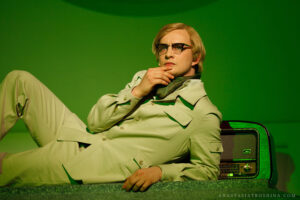 Подробнее о статье Премьера в театре «Современник». Спектакль «Иллюзии» по пьесе Ивана Вырыпаева. Фоторепортаж