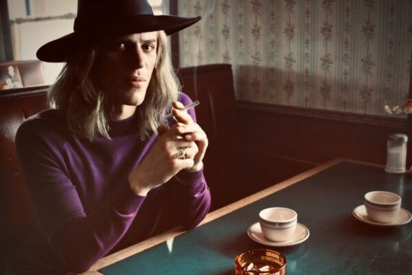 Кинопремьеры января. Феллини, чудо-женщина и Дэвид Боуи