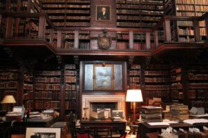 Подробнее о статье Джули Кавана «Рудольф Нуреев. Жизнь». Рубрика «Книжная полка»