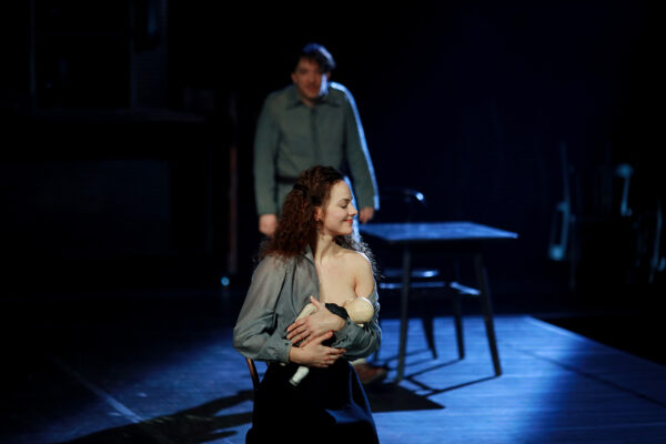 «Пляшите все! Шибче! Все равно всем дорога в ад!». Премьера спектакля «Войцек» в театре им.Вахтангова