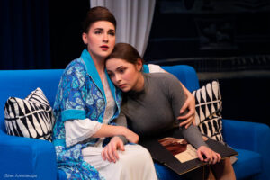 Подробнее о статье Спектакль «Фантазии Фарятьева». Школа Олега Табакова. Фоторепортаж