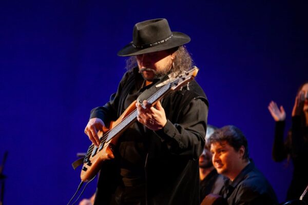 Премьера в театре «Ромэн». Музыкальный спектакль «Дрома Ромэн». Фоторепортаж