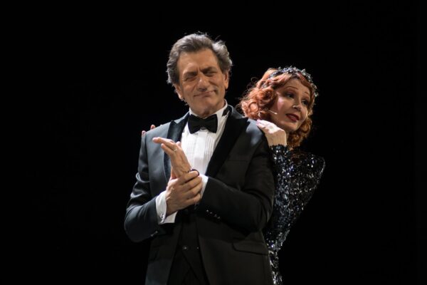 Премьера в театре Вахтангова. Спектакль «Театр». Фоторепортаж