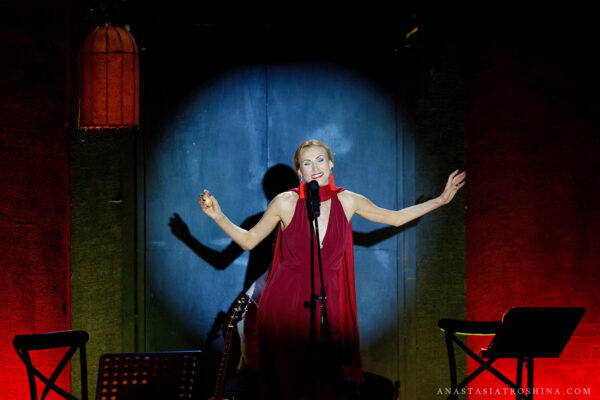 Еще хочу, но уже не могу. Премьера спектакля #ХОЧУНЕМОГУ, театр «Модерн»