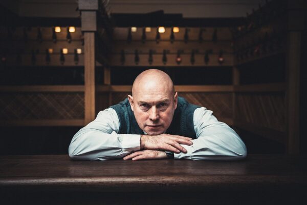 «Звезды» Виктора Сухорукова