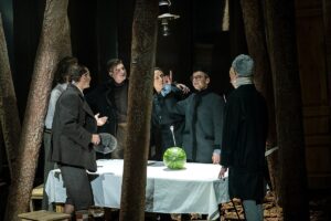 Подробнее о статье Препятствие пустоты. Премьера спектакля «Пир» в Театре Романа Виктюка