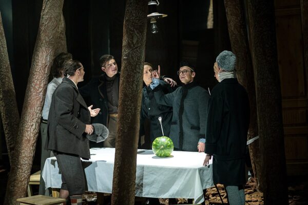 Препятствие пустоты. Премьера спектакля «Пир» в Театре Романа Виктюка