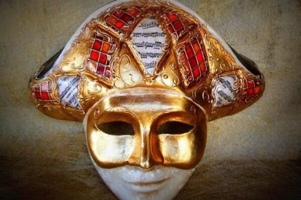 «Венецианское каприччио» в атриуме Хлебного дома