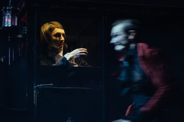 В архив не сдавать! «Гоголь. Экспонаты» Красноярского ТЮЗа