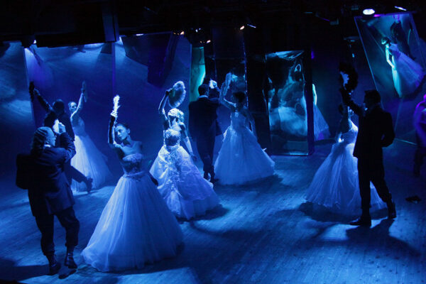 Переполох в Лондоне. Спектакль «Дракула», Театр на Юго-Западе