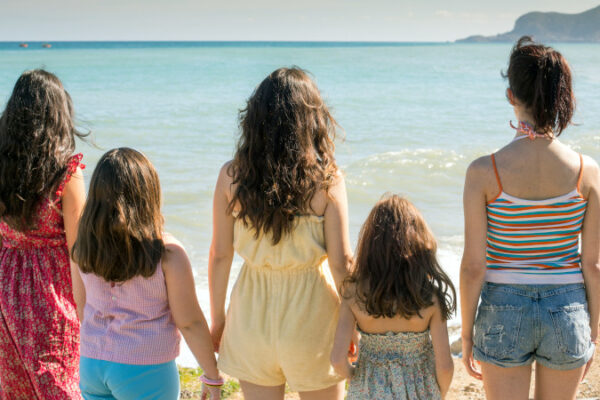 Домашняя литургия. Итальянская драма «Тайна сестёр Макалузо» как обращение к памяти