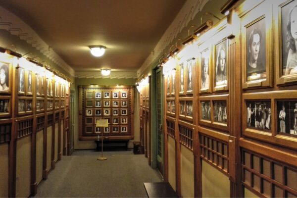 МХТ им.Чехова открывает новый сезон