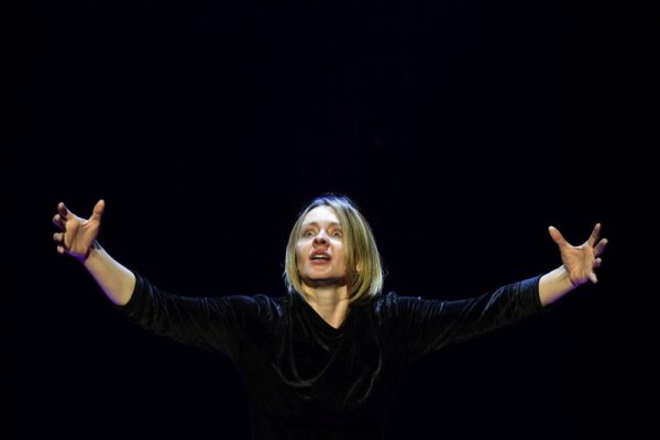 Отношения с творчеством, лица эпох и женские судьбы: чего ждать на фестивале моноспектаклей SOLO 2021