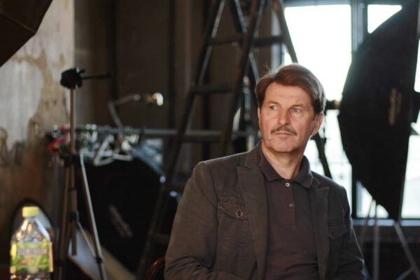 «Я хочу, чтобы история Вирджинии Вульф пунктиром прошла через постановку». Интервью с художественным руководителем театра «Постскриптум» Сергеем Афанасьевым