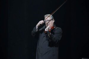 Подробнее о статье Работа над ошибками. «Фальшивая нота» в Театре Вахтангова