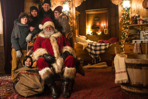 «10 дней с Сантой»: новая комедия в коллекции любимых рождественских фильмов