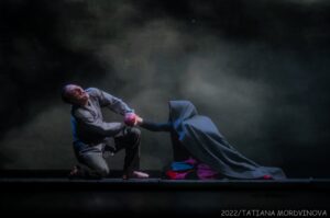 Подробнее о статье Темные аллеи души. Премьера спектакля «Темные аллеи» цикла «Метаморфозы». Центр театра и кино п/р Никиты Михалкова