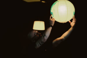 Подробнее о статье Спектакль, рожденный из любви. «Мама на Востоке», Театр Чё