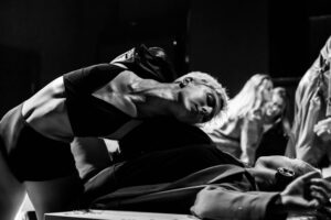 Подробнее о статье Тело помнит всё. Пластический спектакль «Дневник телесной памяти» труппы Аппарат.Театр. Фоторепортаж