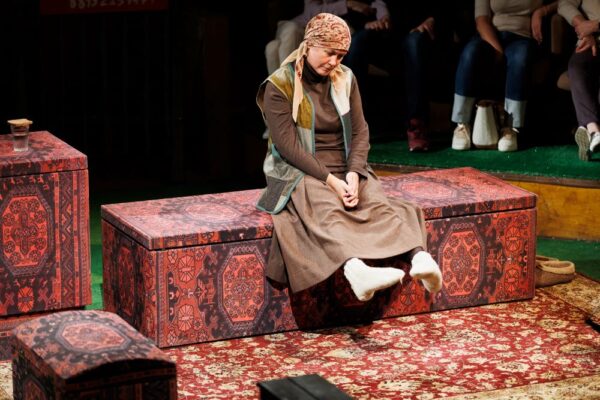 Любви все возрасты покорны. Спектакль «Земля Эльзы», театр «Сфера»