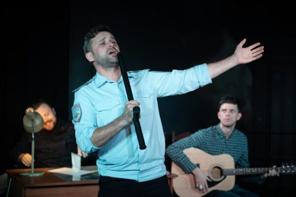 Там, где клён шумит… Спектакль «Человек из Подольска», Театр Чё