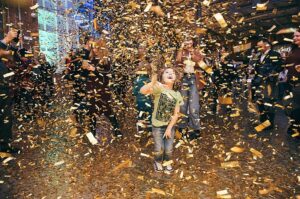 Подробнее о статье Еврейский музей и центр толерантности празднует 10-летие: экскурсии, авангард, концерт и театр