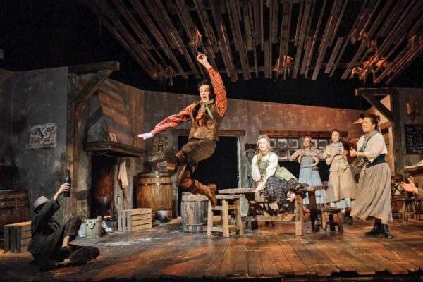 Мюзикл «Удалой молодец – гордость Запада», Московский Новый драматический театр