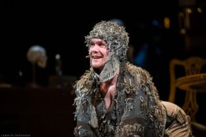 Подробнее о статье Премьера в Малом театре. Спектакль «Собачье сердце». Фоторепортаж