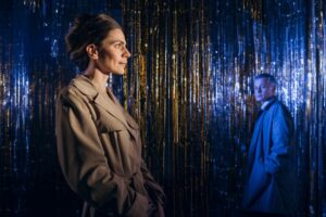 Подробнее о статье «Любите, девочки, простых романтиков». Премьера спектакля «104 страницы про любовь», «Театр МОСТ»