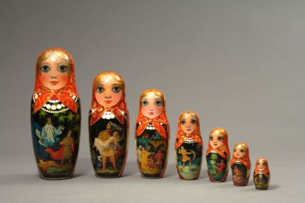 Изобилие милых вещиц. Выставка «Пушкинские мотивы в народном и массовом искусстве», Государственный музей А.С. Пушкина