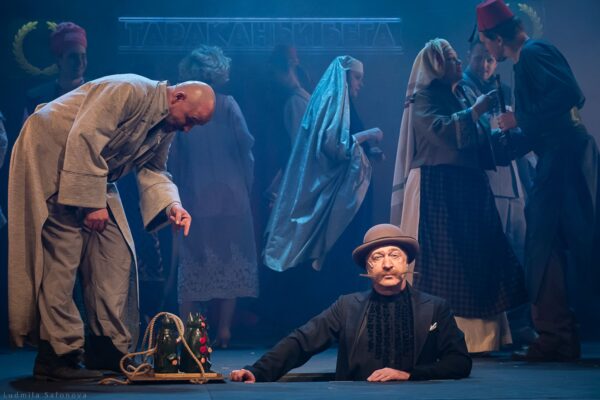 Премьера в театре «Ленком Марка Захарова». Спектакль «Бег». Фоторепортаж