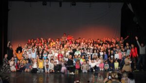 Подробнее о статье 35-й юбилейный сезон в Молодёжном экспериментальном театре