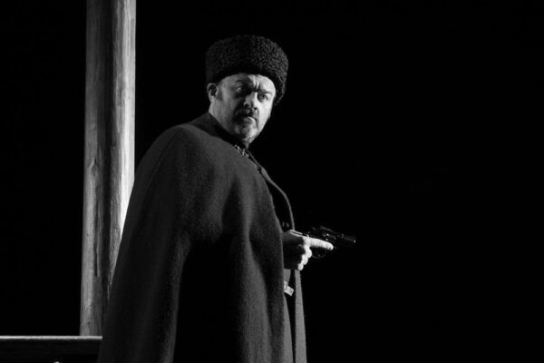 Спектакли с мужским характером. Афиша на выходные 23 – 26 февраля