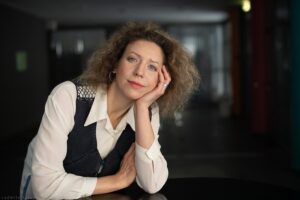 Подробнее о статье «Интереснее всего то, что не получается». Интервью с актрисой Полиной Шустаревой