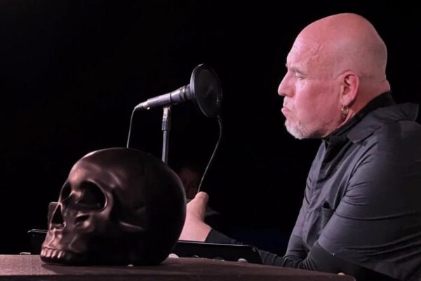 Международный фестиваль моноспектаклей SOLO. Когда: 1-10 октября