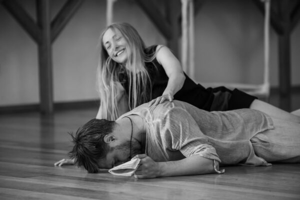  «Человек предполагает, а Чехов располагает». В ШДИ исследуют юмор Антона Павловича