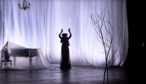 Подробнее о статье «Вишнёвый сад» Ивана Поповски в Мастерской Петра Фоменко: островок тепла в пустоте белого шума