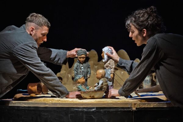 Куклы, свет и «Прогресс»: Воронежские гастроли театра «Таратумб»