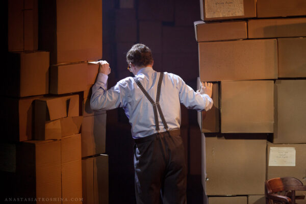 Премьера спектакля «Чагин» по роману Евгения Водолазкина в театре «Современник»