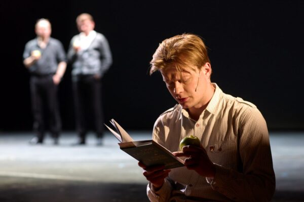 Премьера спектакля «Это все мое!» в Центре театра и кино п/р Никиты Михалкова