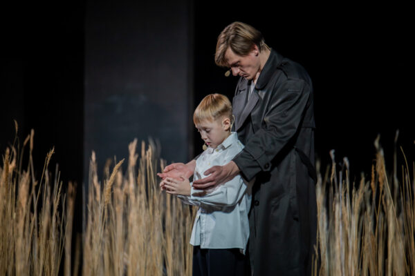 Спектакль «А.Т.» в рамках фестиваля «Биеннале театрального искусства. Уроки режиссуры» 2023